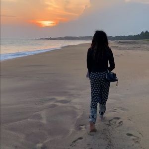 Meet your Posher, Ayesha